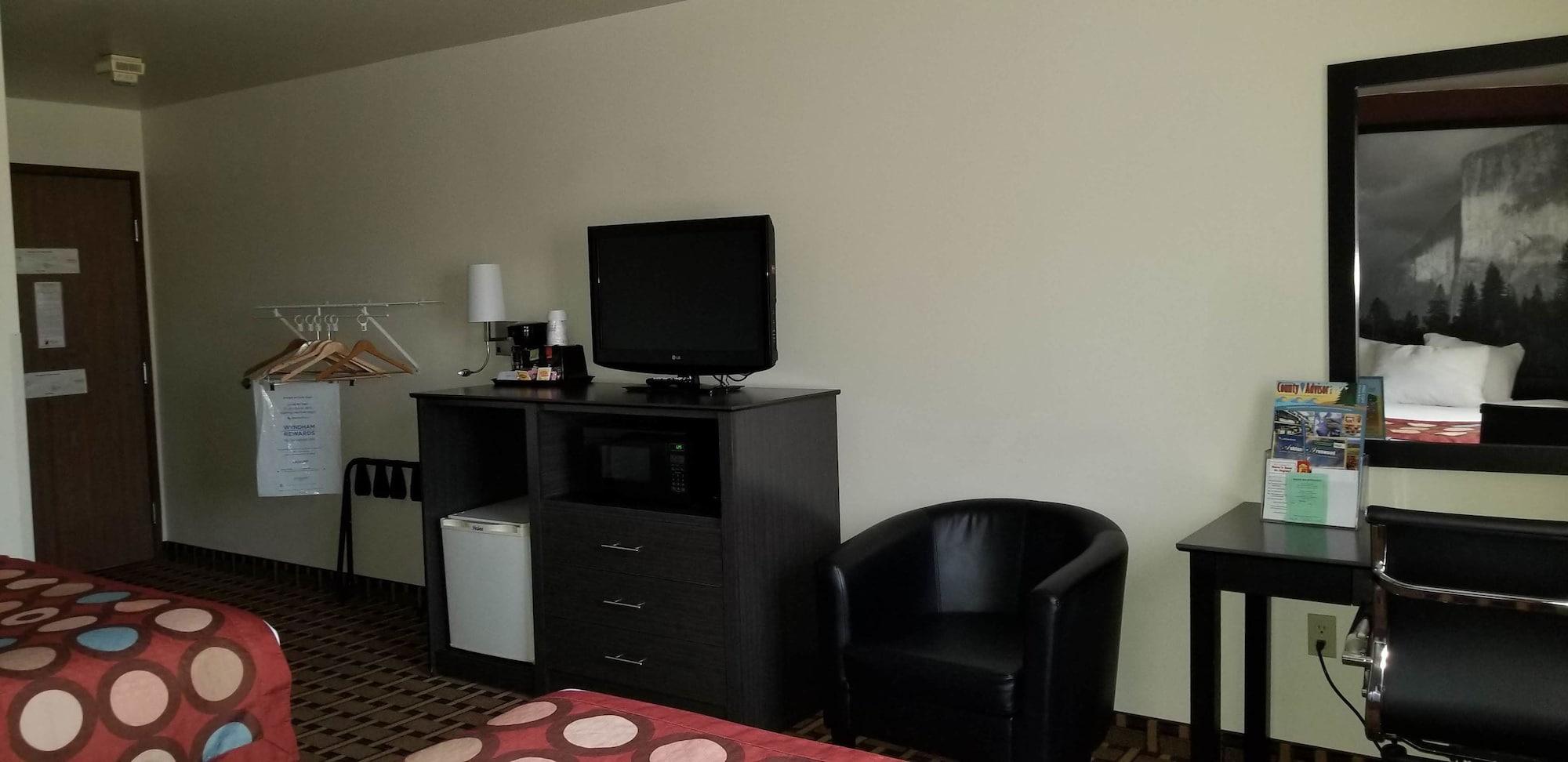 Super 8 By Wyndham Ashland Hotel Kültér fotó